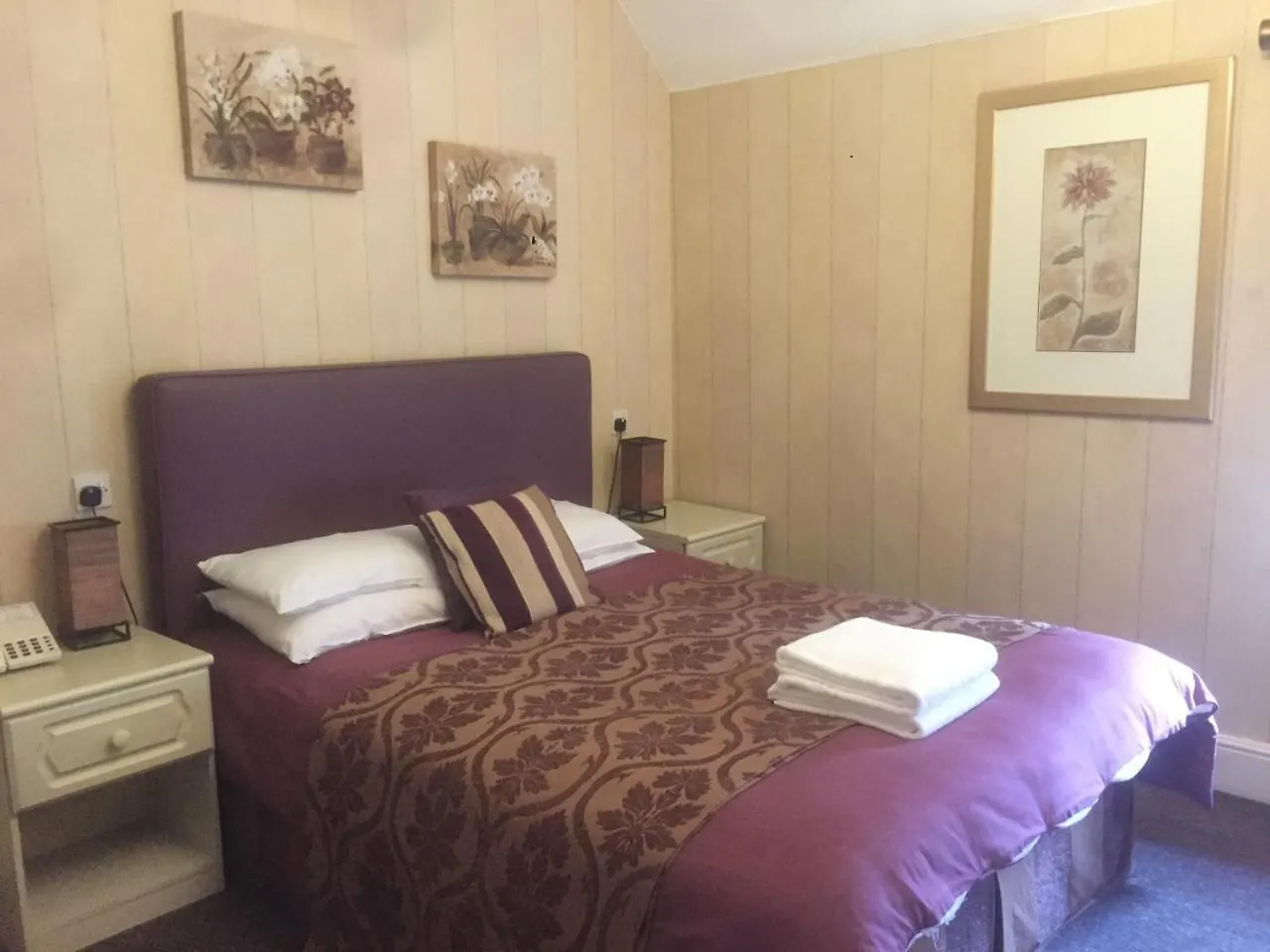 ***  Haigs Hotel Берксвэлл Великобритания